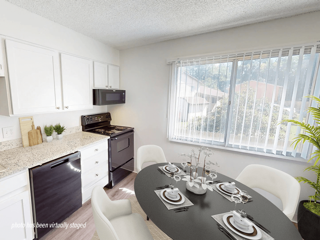 Ramblewood Apartments