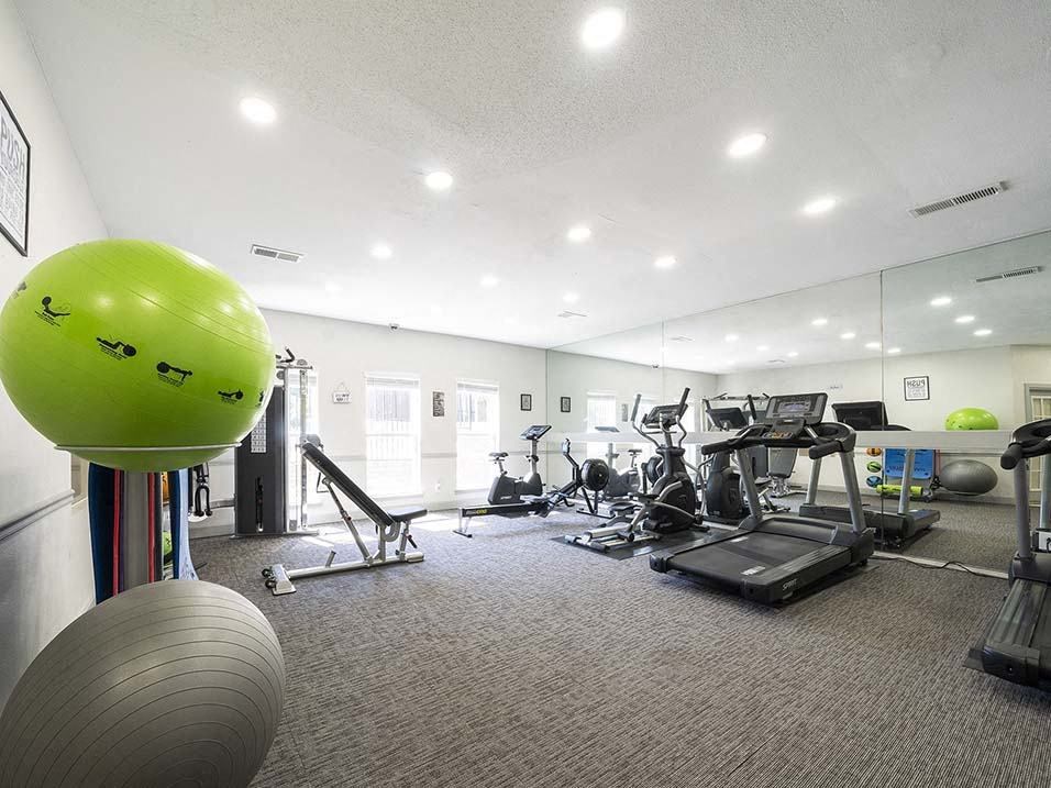 the gym at the apartments for rent