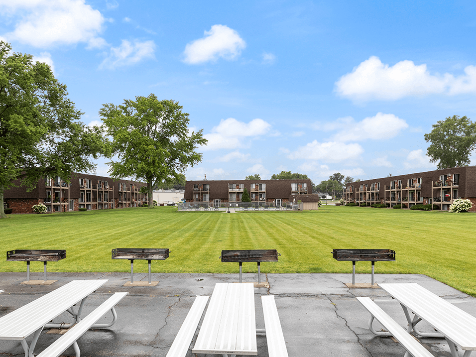 Picnic Area at apartment community