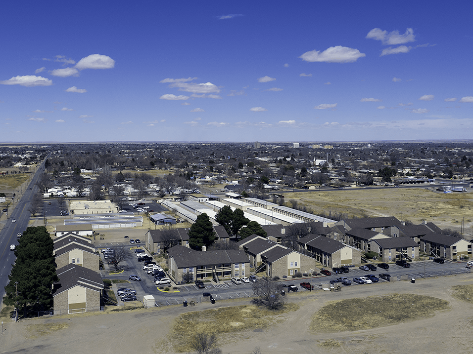 air view of saddlecreek apartments in roswell, nm