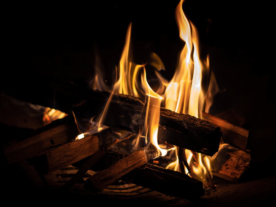 saddlecreek apartments has units with a fireplace