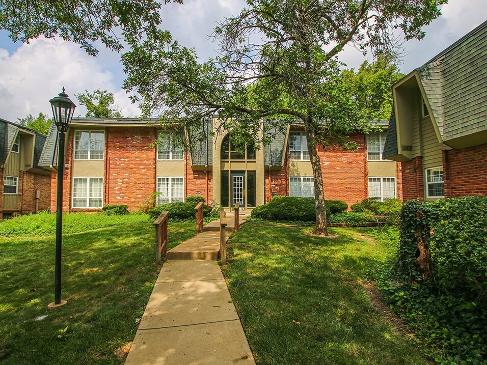 our apartments are located in Ballwin, MO