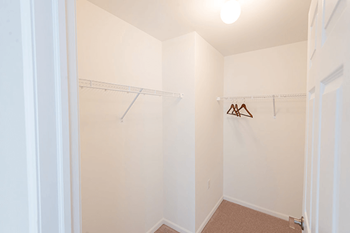 Large closet space at Silver Lake Hills in Fenton, MI