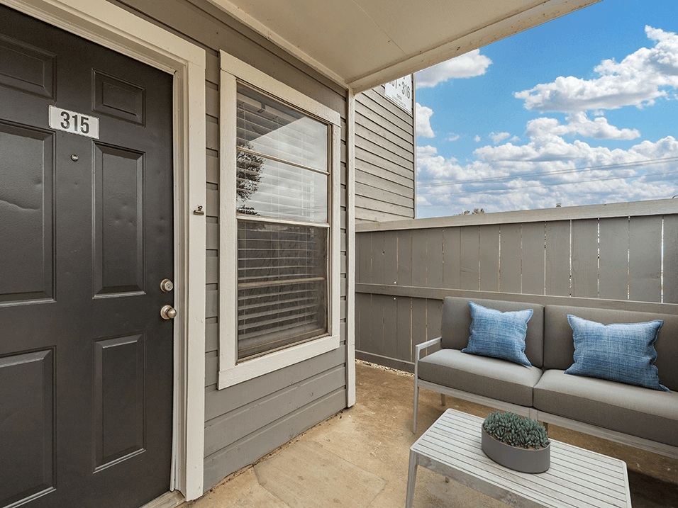 private patio at summit on the lake apartments