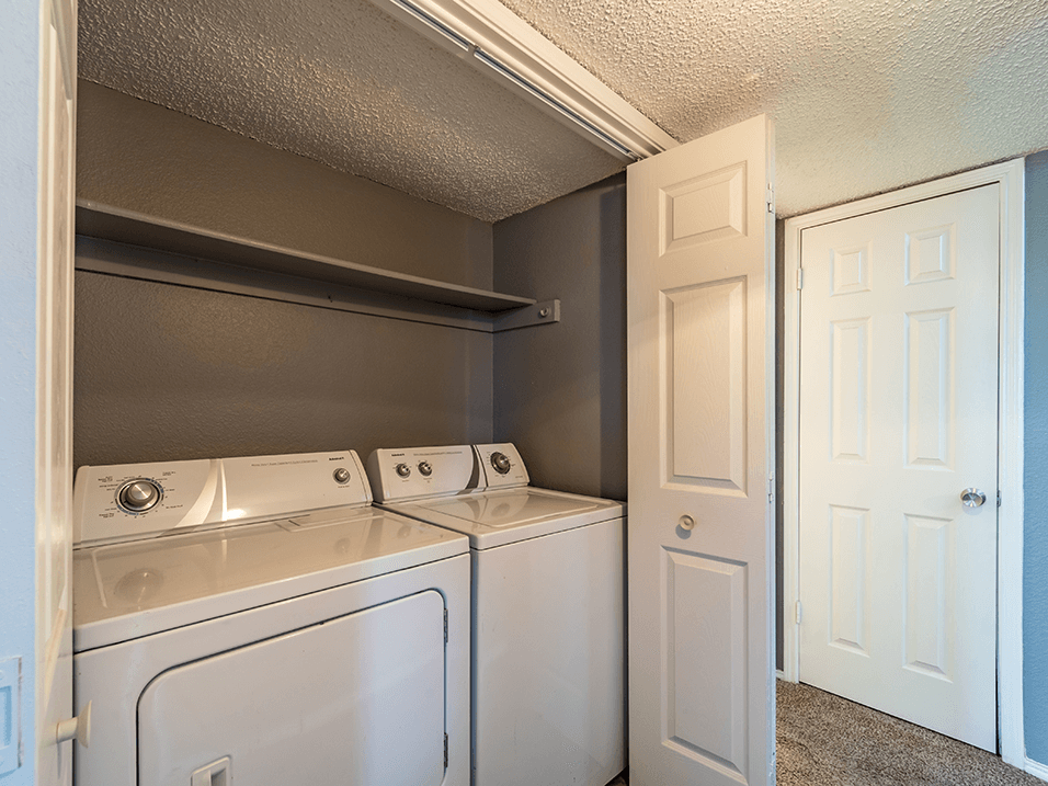 Washer and Dryer Connections!