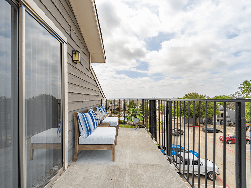 beautiful private balcony 