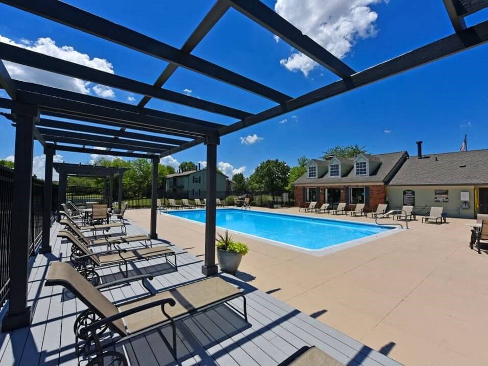 Pavilion Lakes swimming pool