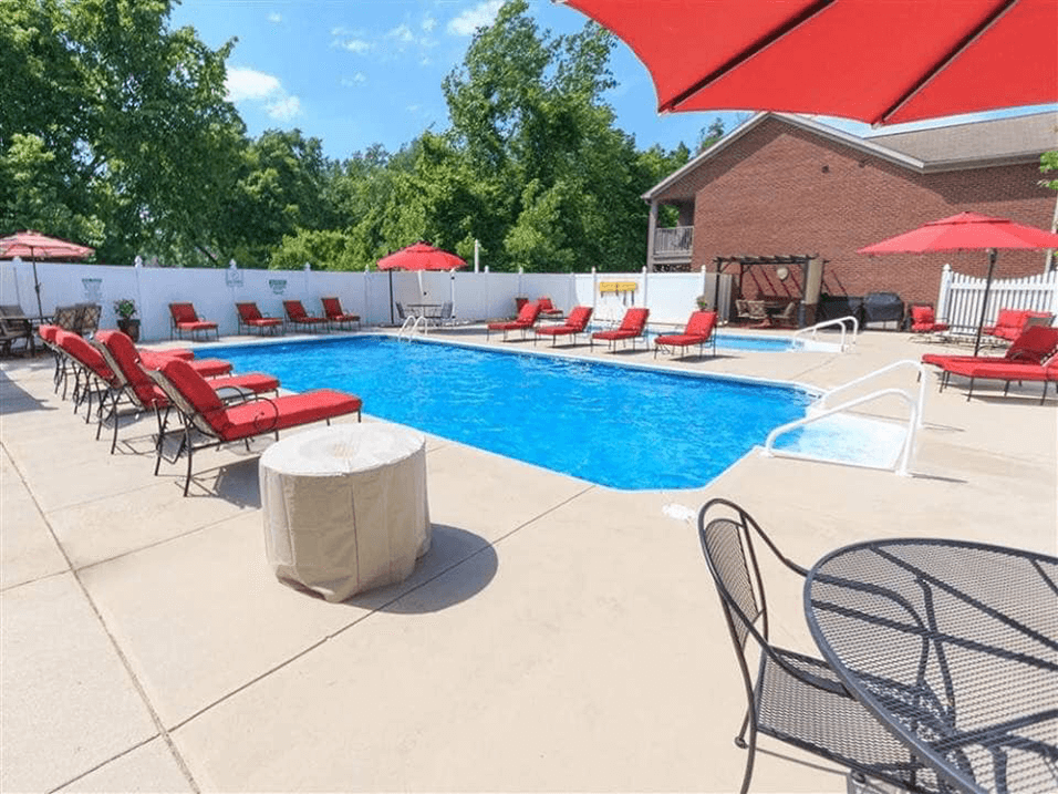 beautiful swimming pool area and sundeck at brickyard apartments
