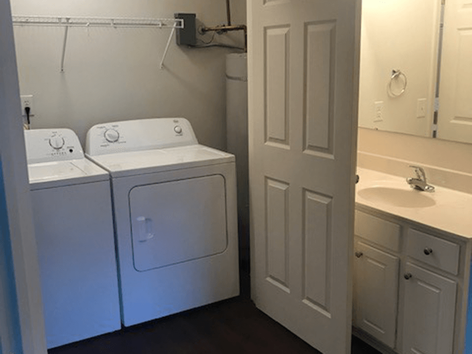 units with in-unit washer and dryer at brickyard apartments