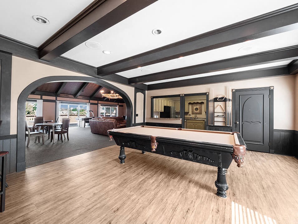 billiard table available in clubhouse at fountain pointe clubhouse