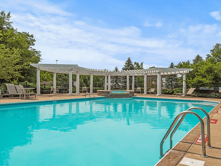 Creekside At Taylor Square Apartments, 2422 Banks Edge Way, Reynoldsburg, OH RentCafe