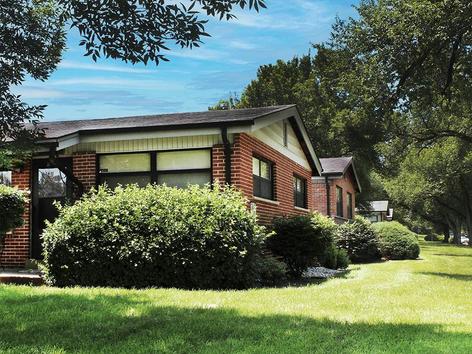 Apartment Buildings in Hazelwood, MO