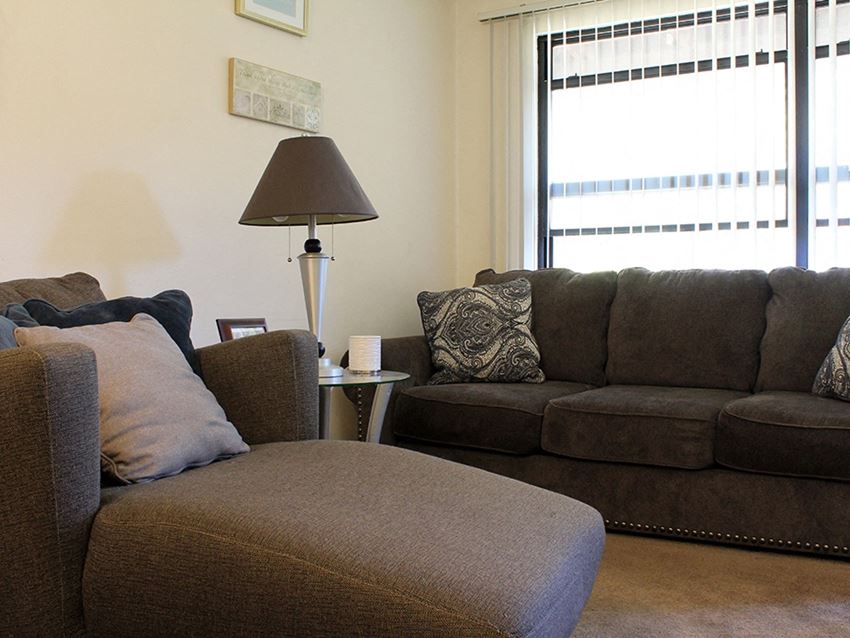 apartment living in Hazelwood, MO
