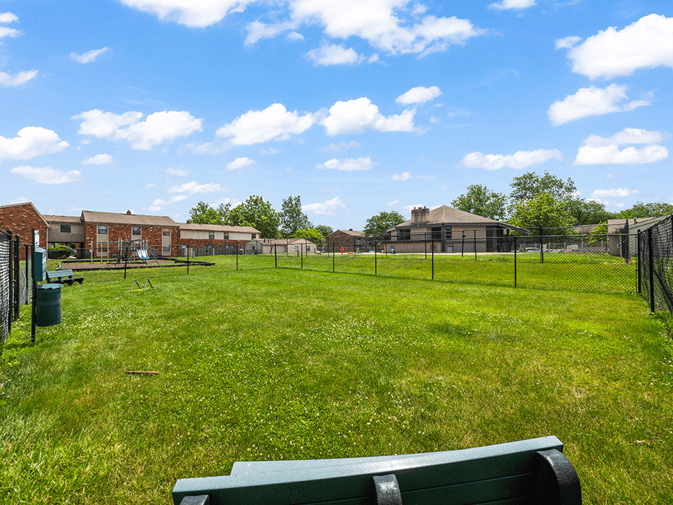 apartments with dog park