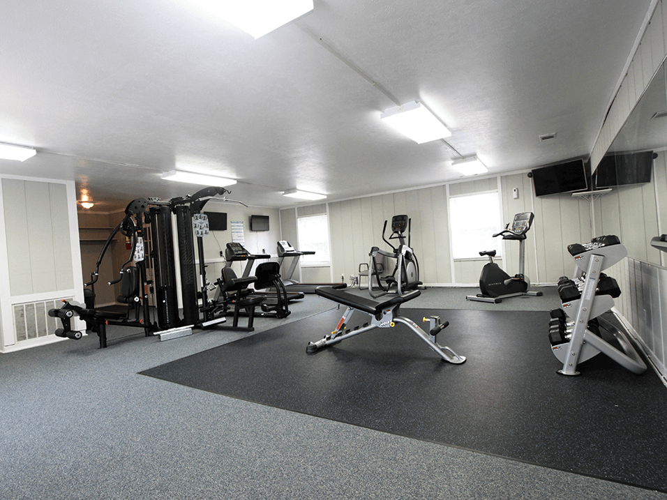 apartments with fitness center