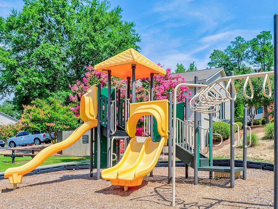townhome with playgorund at west winds townhomes