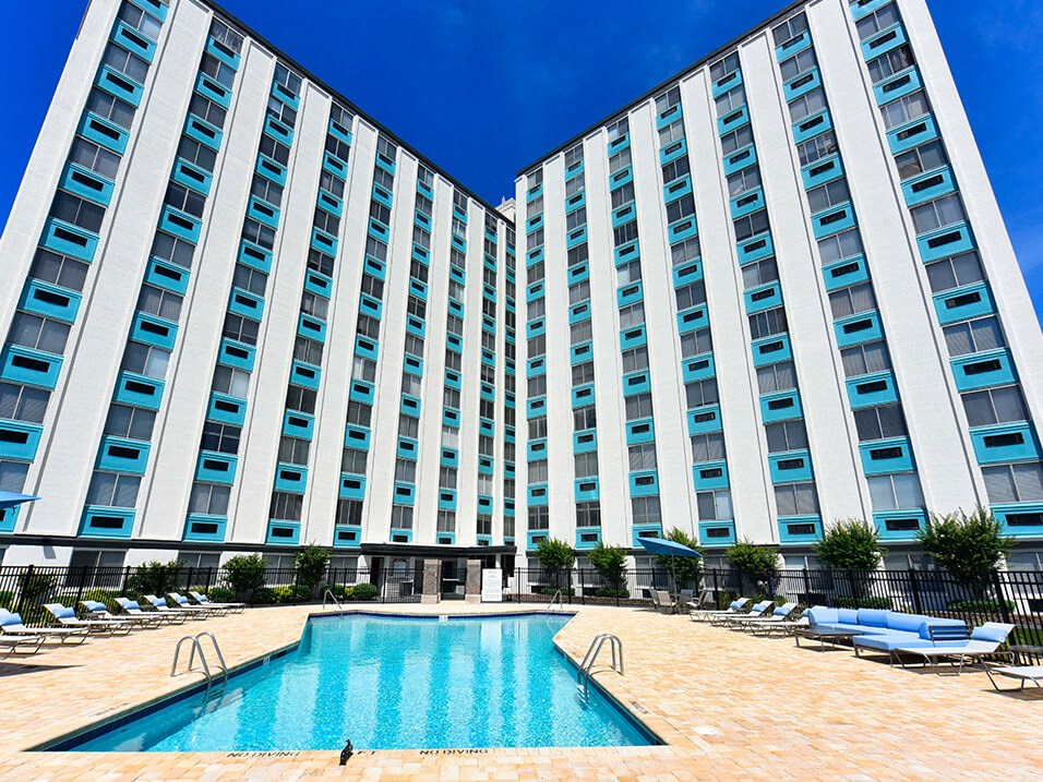swimming pool at icon Apartments