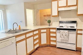 spacious kitchens at Guymon OK