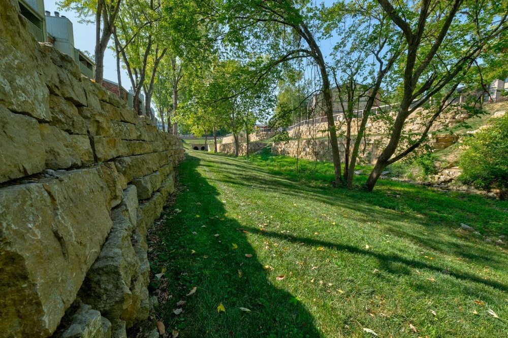 Canyon Creek Apartments for Rent