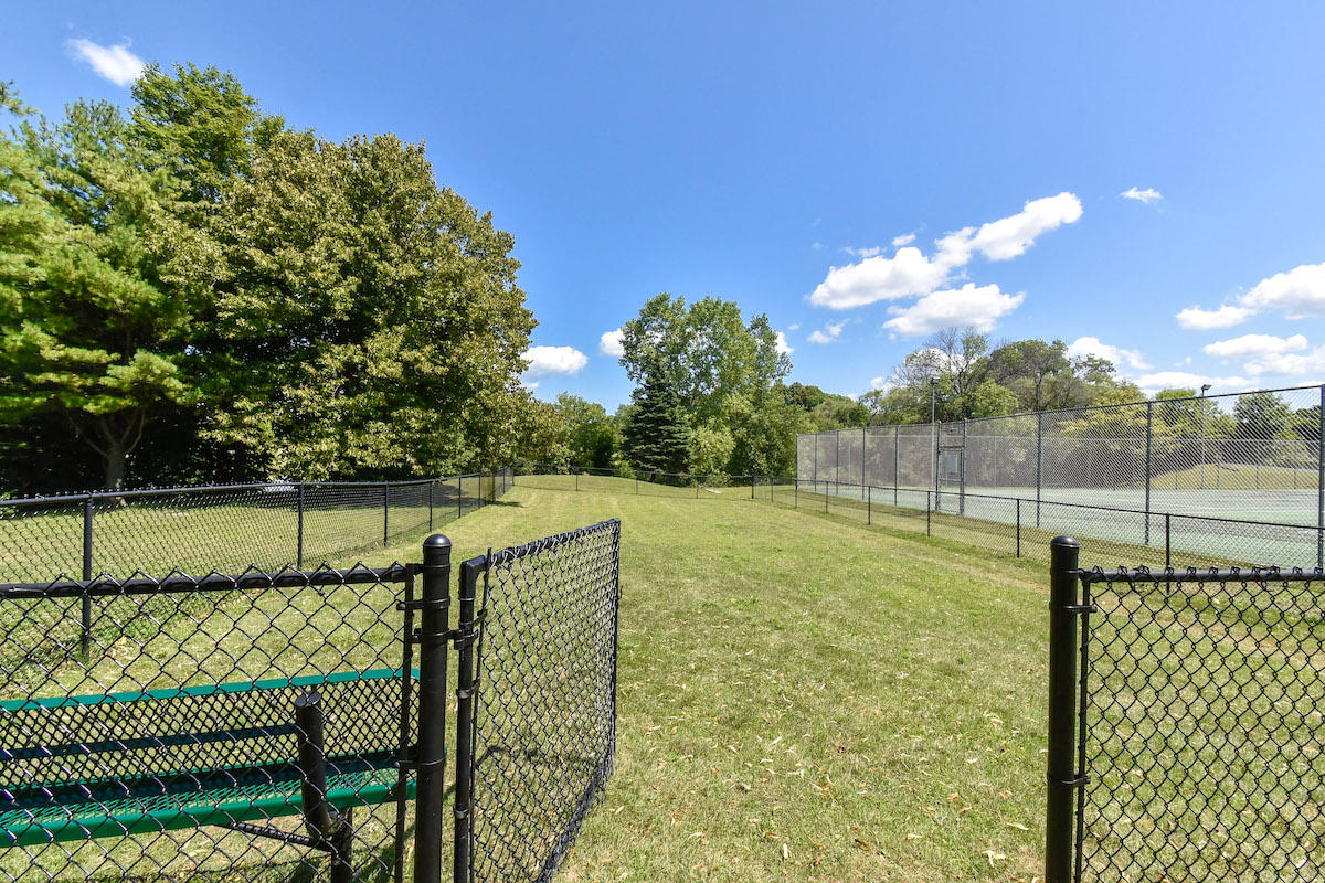 dog park at Pet friendly Apartments in Milwaukee