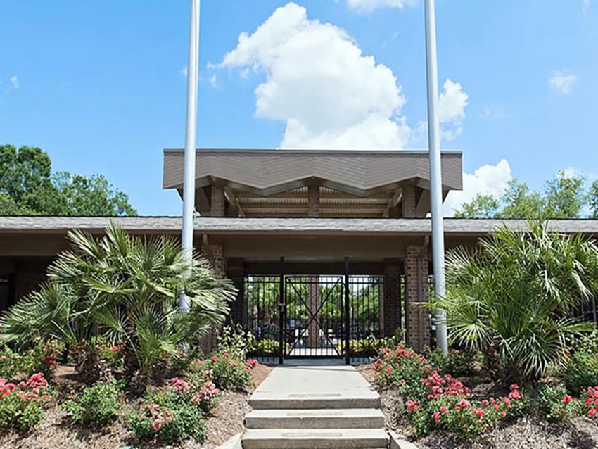 Acadian Point Apartments in Lafayette LA - Photo Gallery 1
