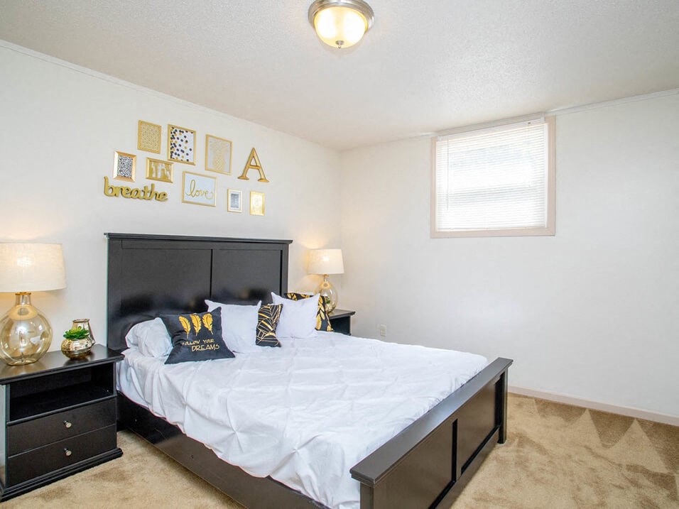 bedroom at Arbors at Eastland apartments