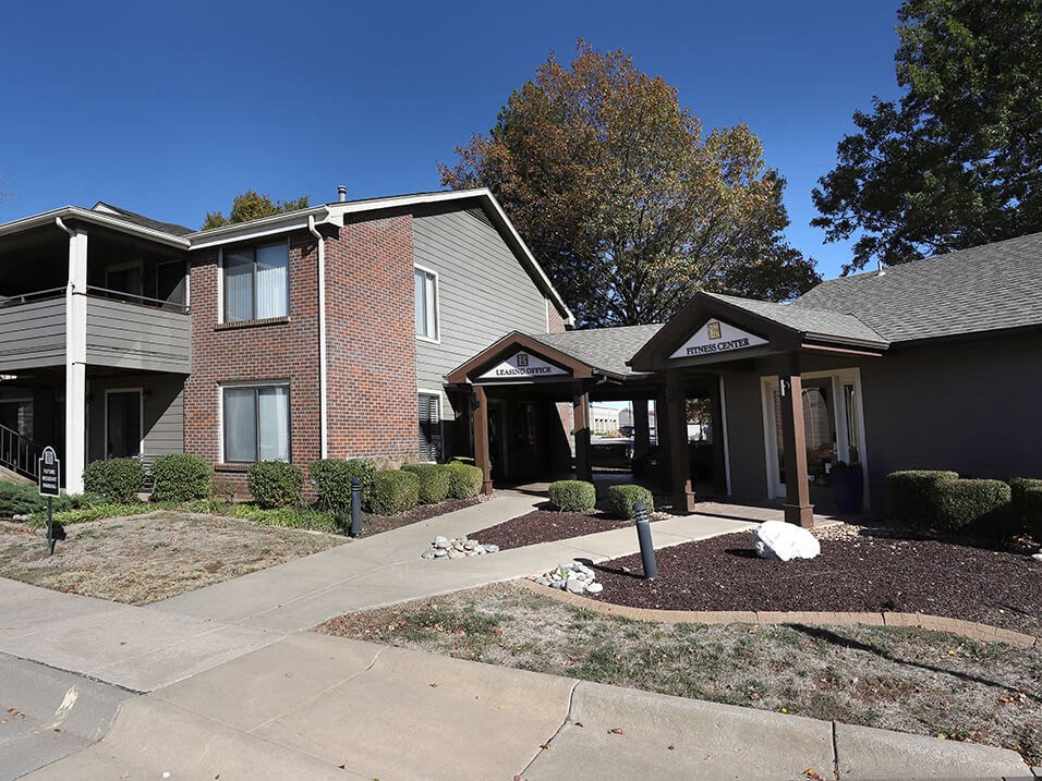 leasing office exterior at berkshire apartments and townhomes