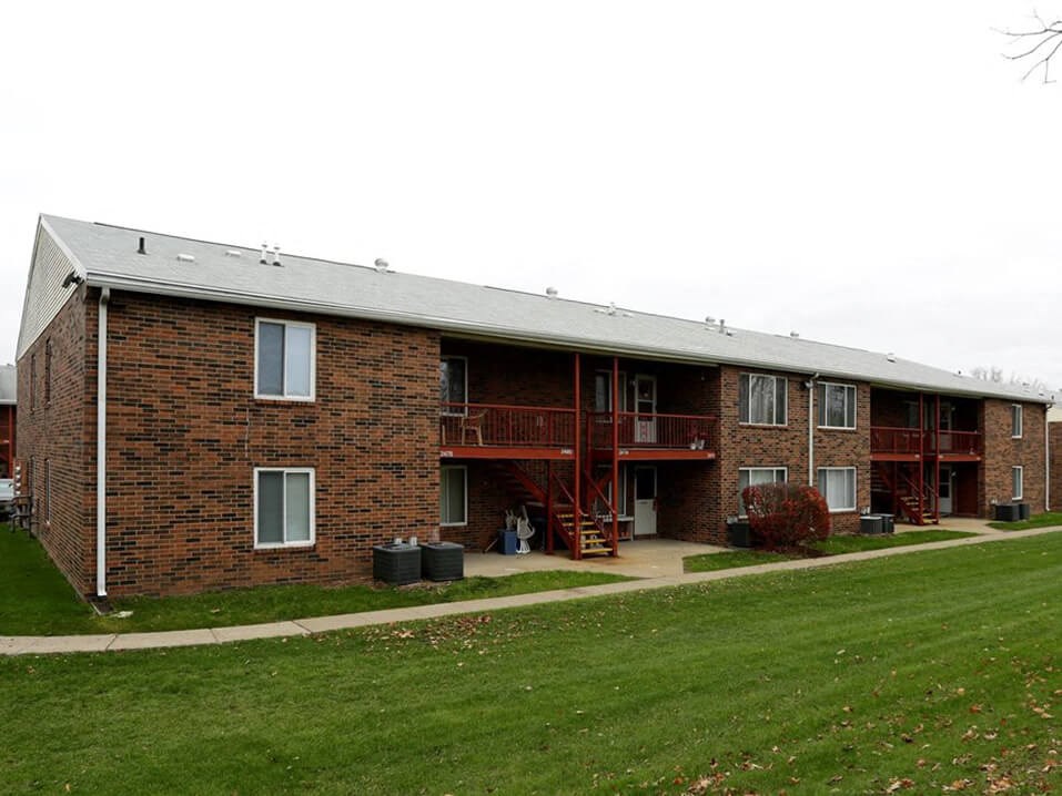 Indian Springs Apartments in South Bend IN
