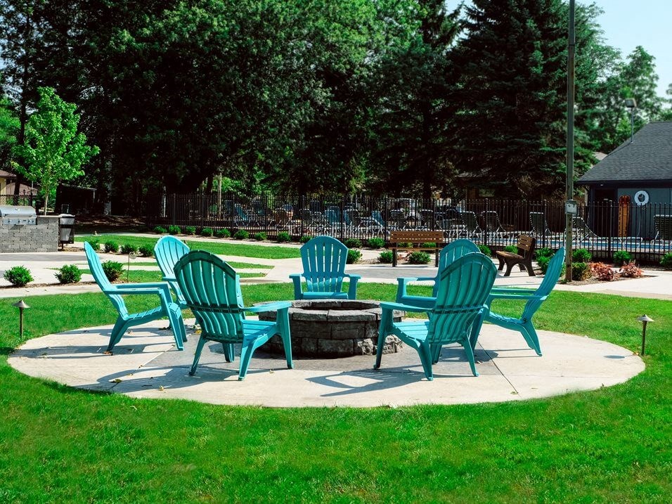 firepit at Forest Pointe apartments