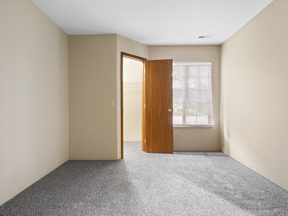 2nd apartment bedroom