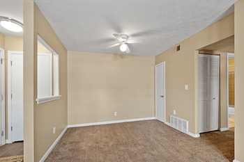 ceiling fan in apartment