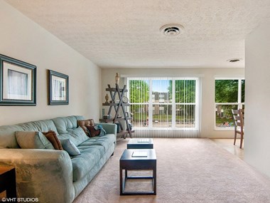 living room at Carriage Hill Apartment Homes