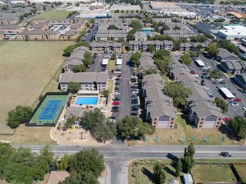 aerial view of Timber Ridge Apartments