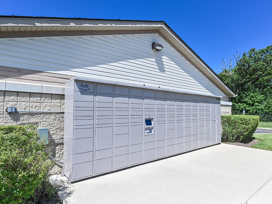 Amazon Hub Locker at Reserve at Eagle Ridge Apartments