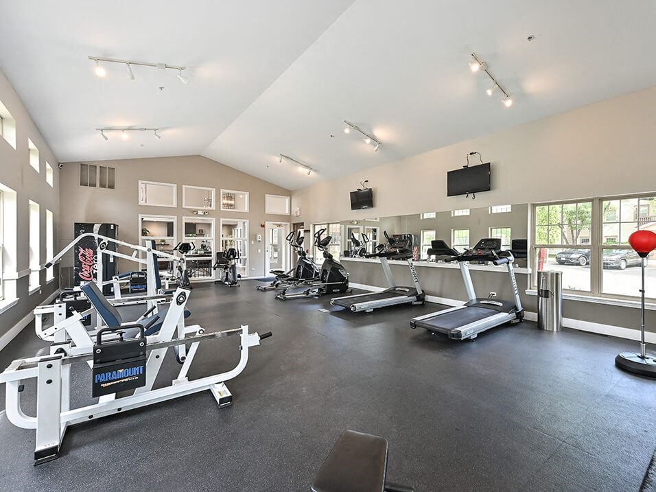 apartments with fitness center