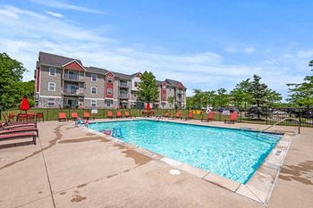 pool and sundeck at fairfield apartments