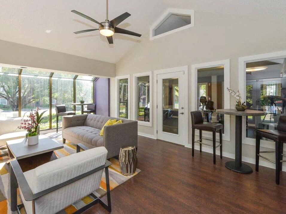 Forest Hill apartments Clubhouse