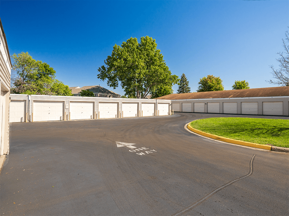 private garage space at fountains in the park  apartments