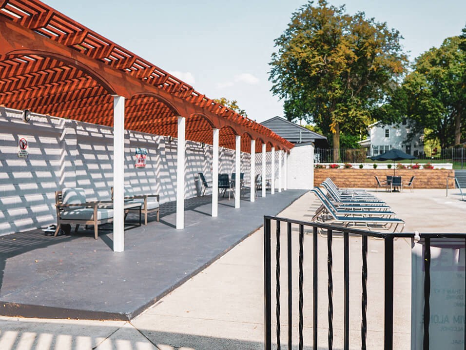 Georgetown of Kettering Apartments  sundeck