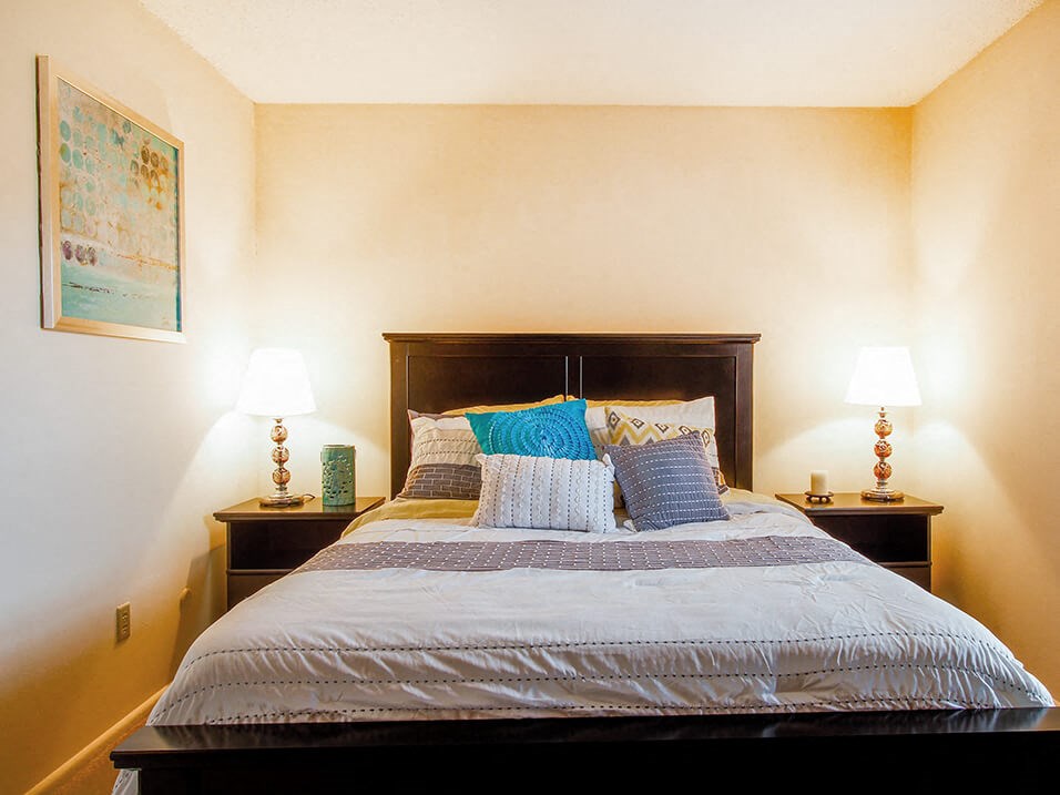 bedroom in 2 bedroom apartments at greenmar
