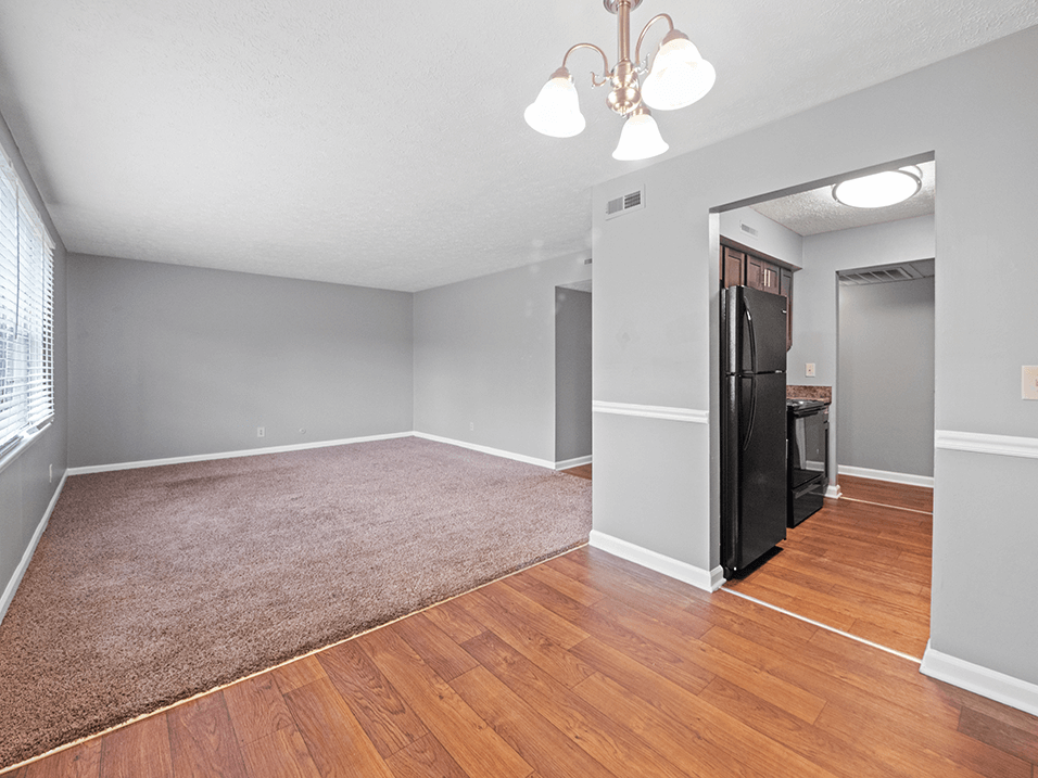 livign room at Huntley Ridge Clarksville Apartments