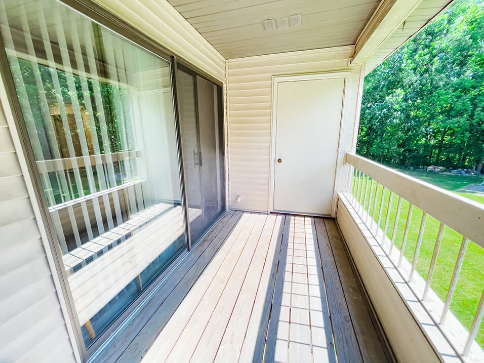 apartment with private balconyand large window
