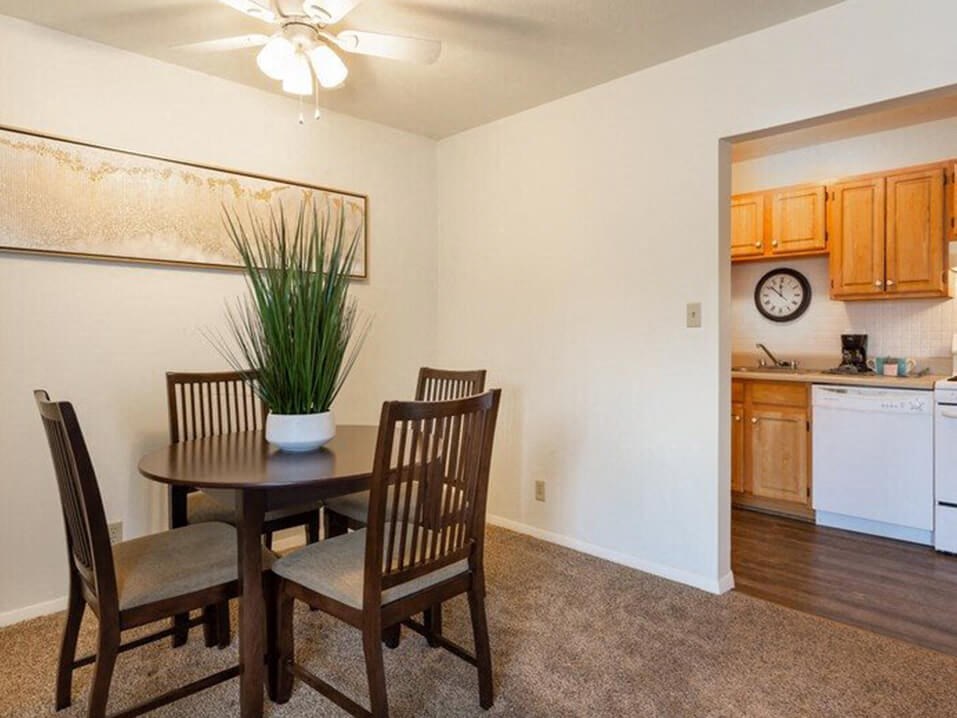 dining area at South Bend IN apartments