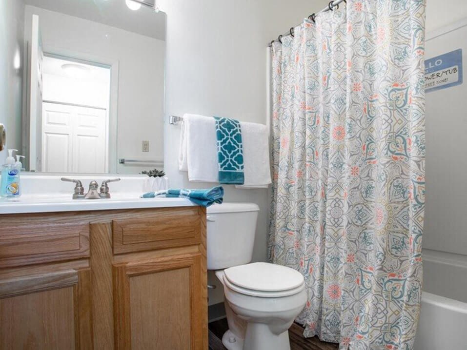 large bathrooms at Indian Springs Apartments