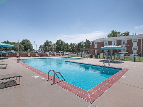 swimming pool at Indian Hills Apartments