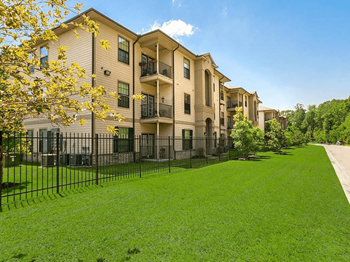 Exterior of Village at Juban Lakes - Photo Gallery 2