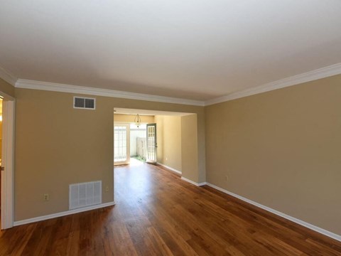 Pavilion Lakes Apartments open floor plan