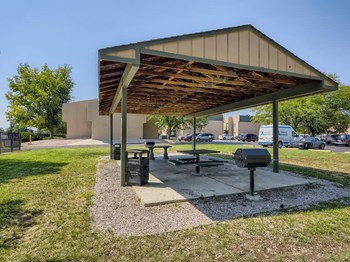 shelter house and tables at mesa gardens - Photo Gallery 18