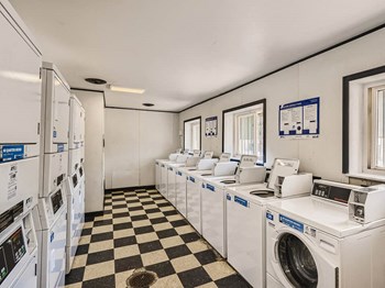 laundry facility at mesa gardens apartments - Photo Gallery 16