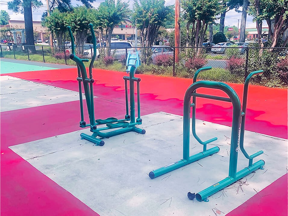 outdoor fitness center